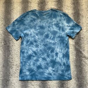 Lucky Brand Tie Dye Tee Shirt Mens Small Blue Light Blue Tie Dye Design